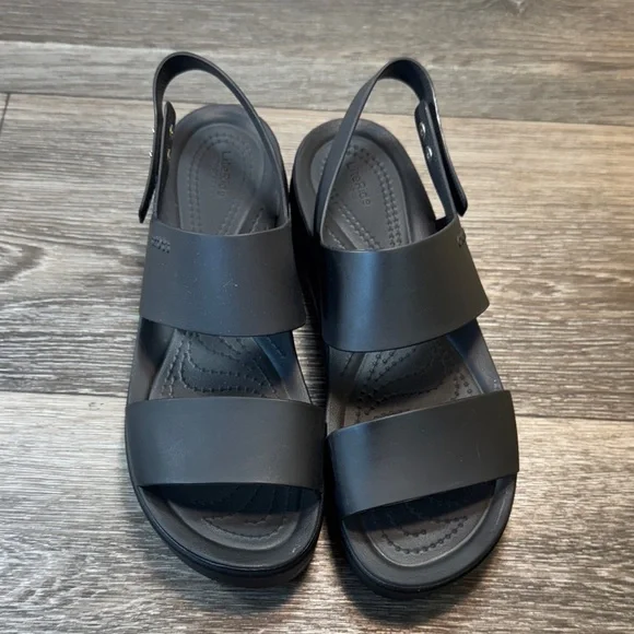 CROCS platform Black Women's Sandals size 8 (j148) - Picture 9 of 9
